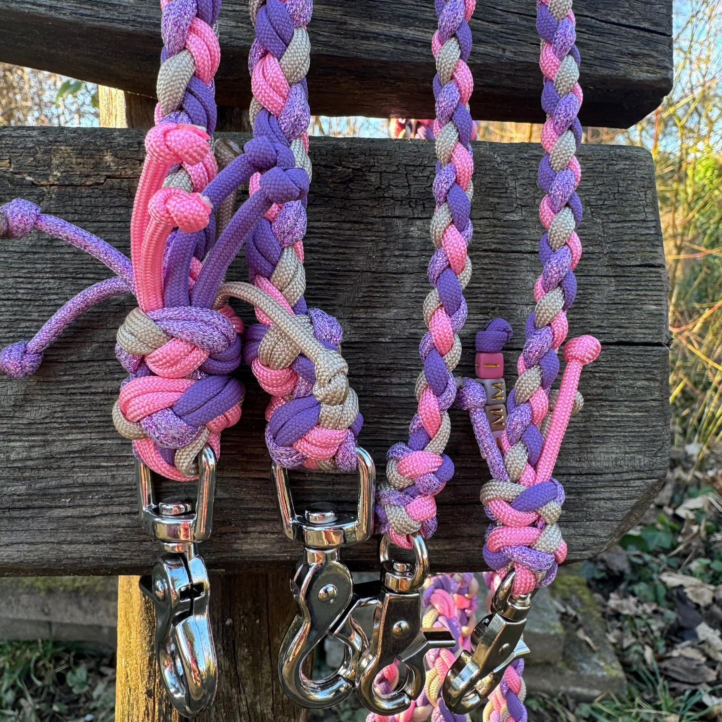 Paracord Set „Lilac Bloom“ – sanft, verspielt & detailverliebt