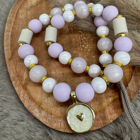 Hundekette „Lilac Love" –zart, verträumt & voller Herz