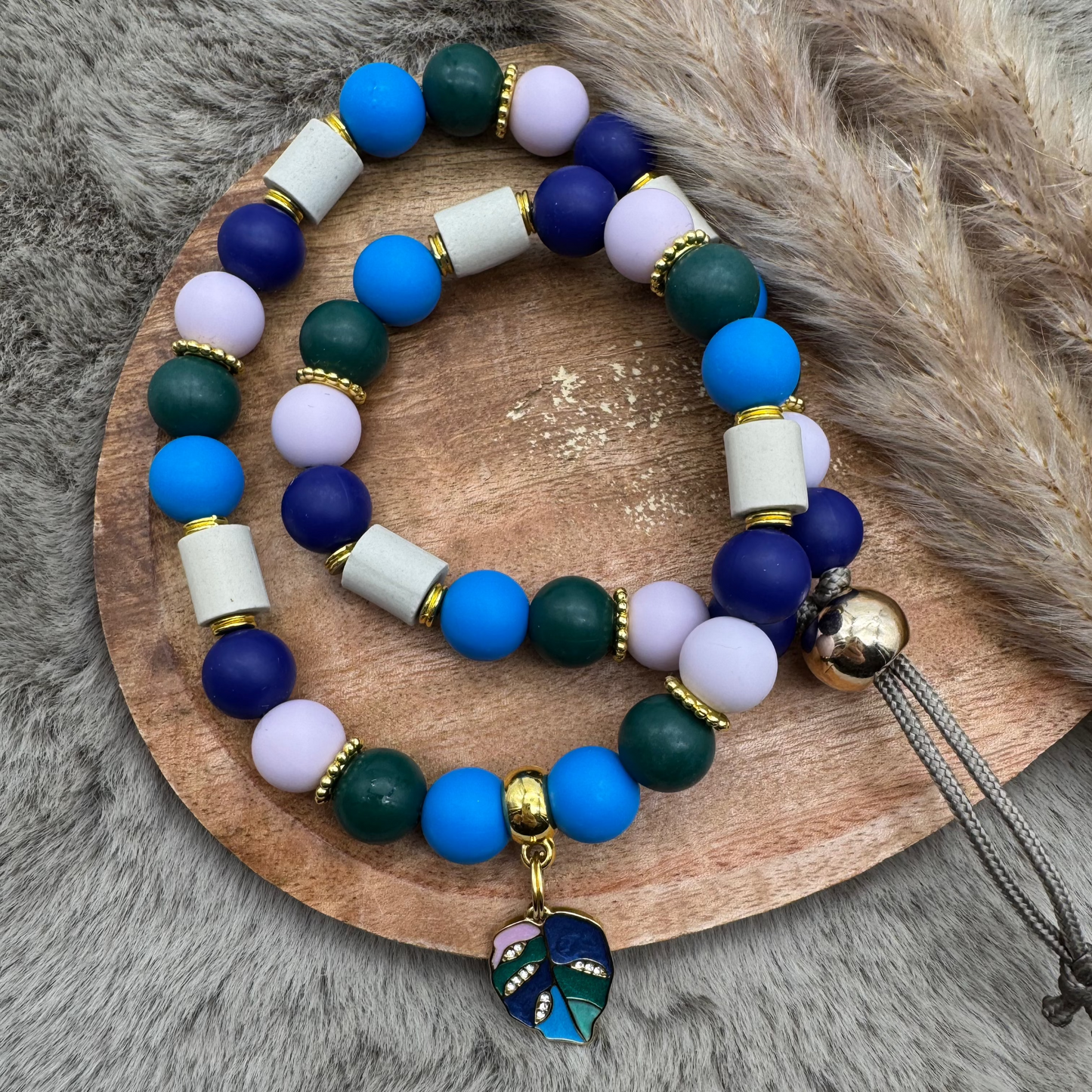 Hundekette „Blue Autumn“ – lebendig, ruhig harmonisch abgestimmt